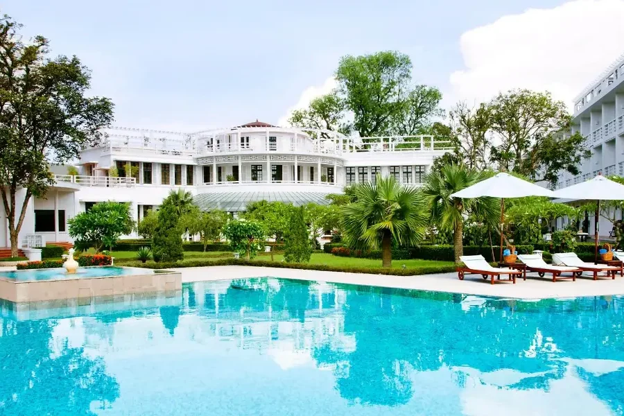 Azerai La Residence