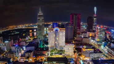 Caravelle-in-the-Heart-of-dong khoi-street-Saigon