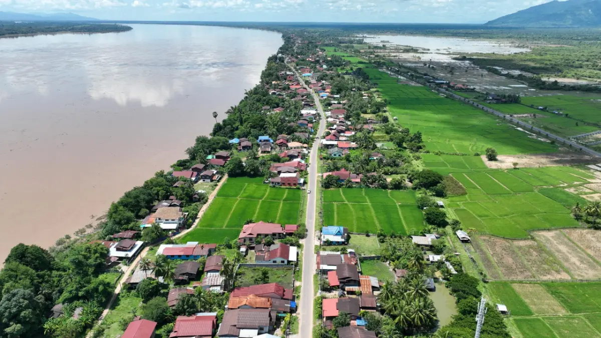 Champasak Town Mekong riverfront