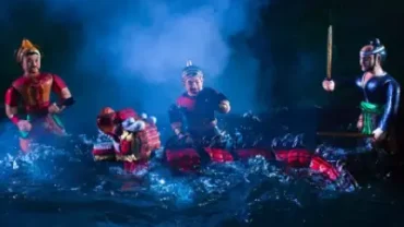Hoi-An-water-puppet-show-400