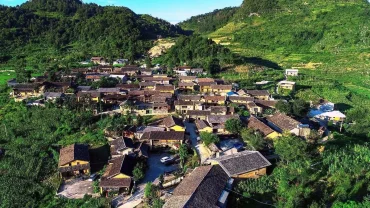 Lolo-Chai-Village