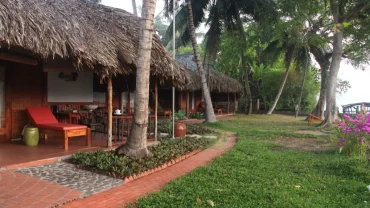 coco-riverside-lodge