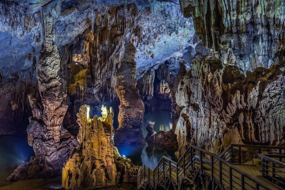 Ticket booth at Phong Nha cave entrance